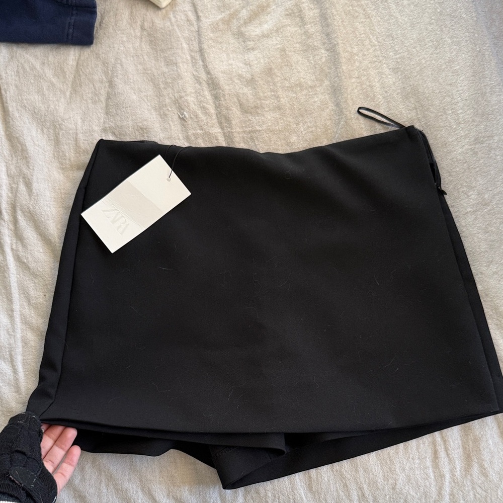 Tailored Skort from Zara in Black Size Medium NWT